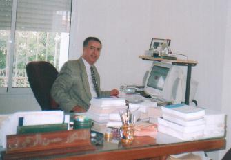 Amphi. de droit constitutionnel: année universitaire 2002 2003